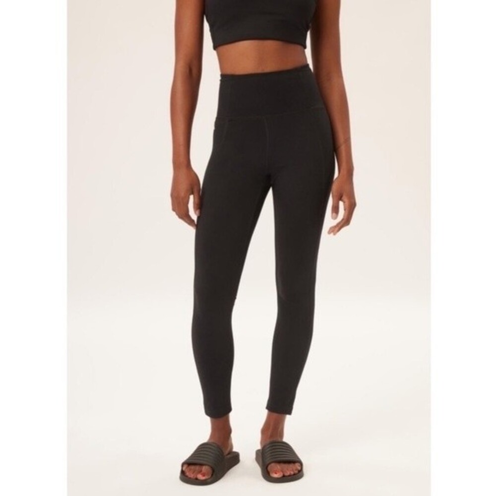 Girlfriend Collective Compressive High Rise Leggings in Black Size Small